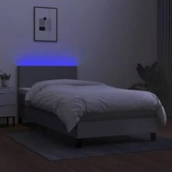 Letto A Molle Materasso E LED Grigio Chiaro 90x200 Cm Tessuto 11 Letto A Molle Materasso E LED Grigio Chiaro 90x200 Cm Tessuto -Garden Home letto a molle materasso e led grigio chiaro 90x200 cm tessuto 3